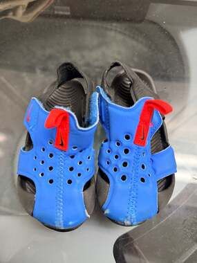 Nike Sunray Protect 2 Toddler Sandals Photo Blue Bright Crimson Black Size 5C